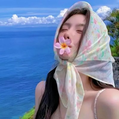 追梦的黎族女娃娃